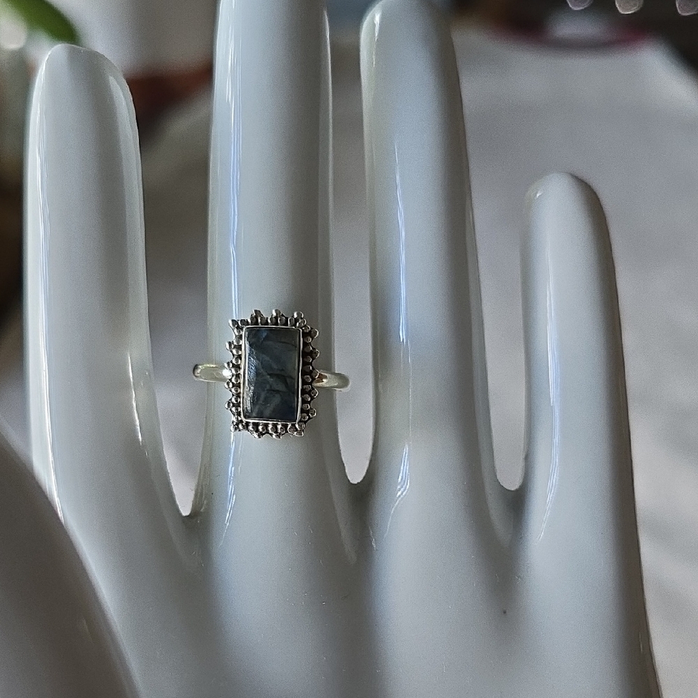 925 Sterling Silver Labradorite Ring~Sz 8
